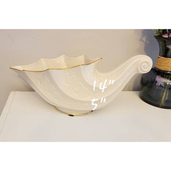 LENOX 1989 Fruits Of Life  Cornucopia Porcelain W/ Gold Trim - Picture 6 of 9